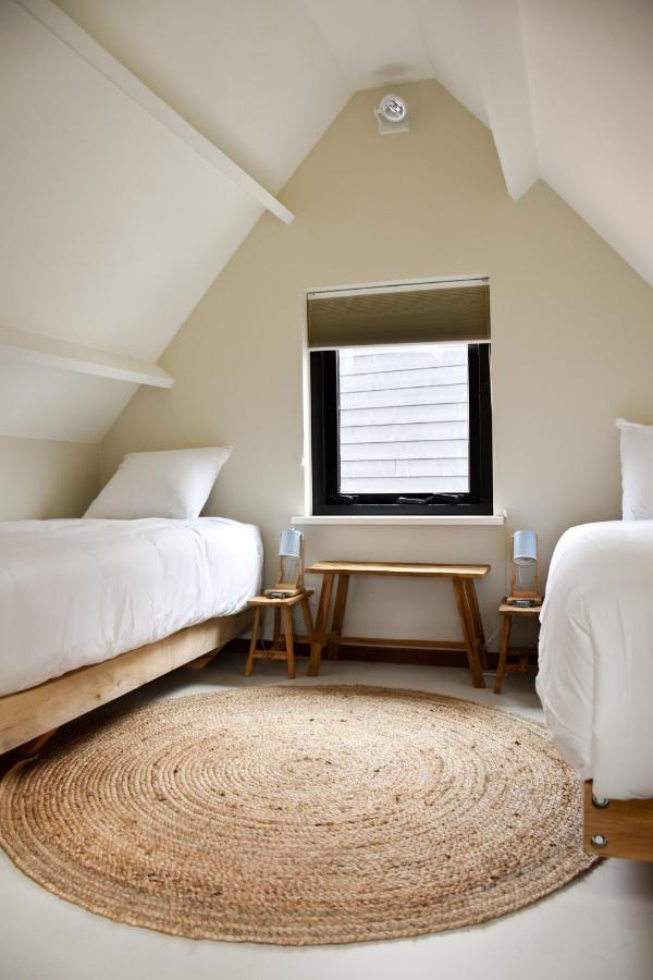 Van Heeckeren Apartments & Suites Nes Nes  Eksteriør bilde